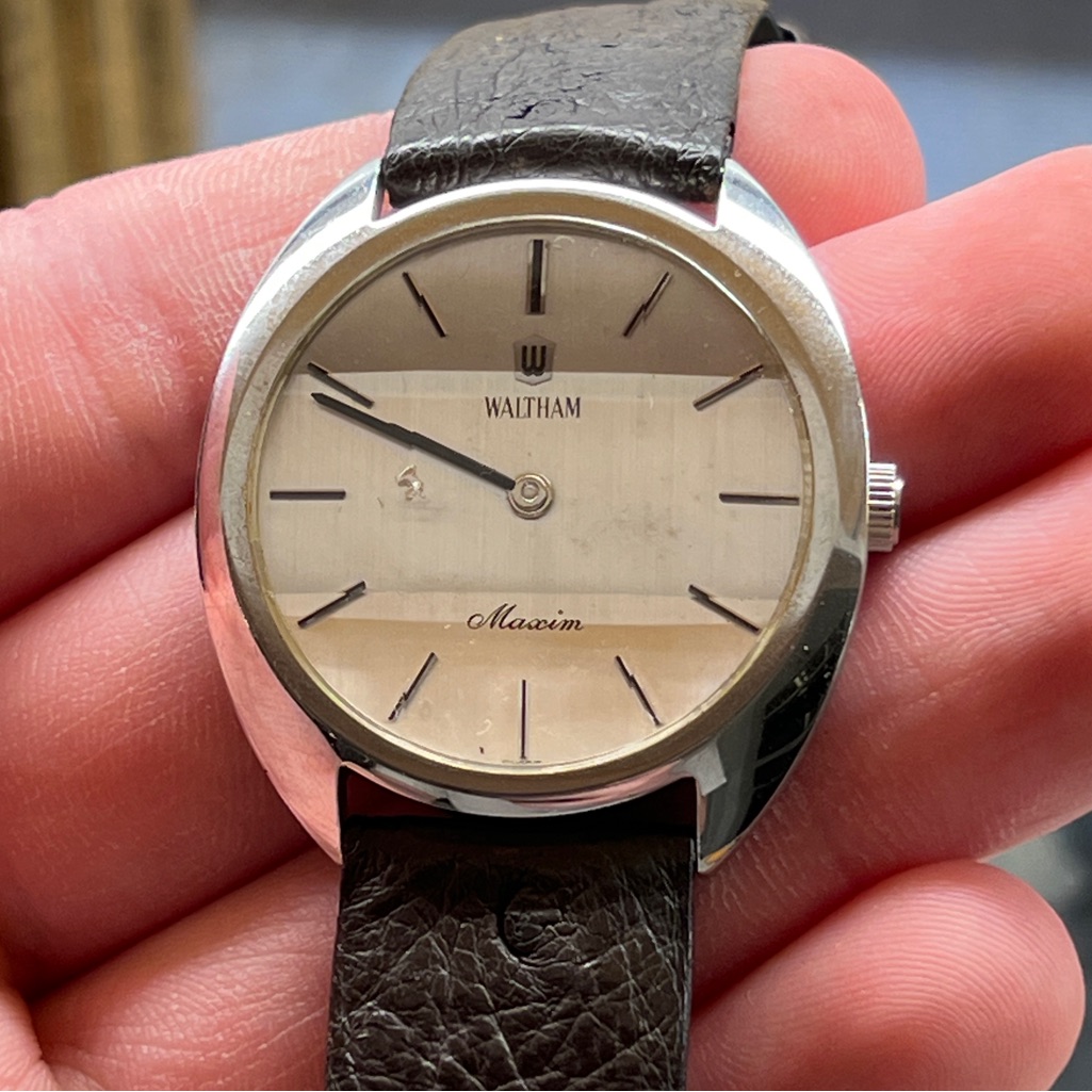 Waltham Maxim Watch Hand Wound Mens Vintage Silver Black Leather